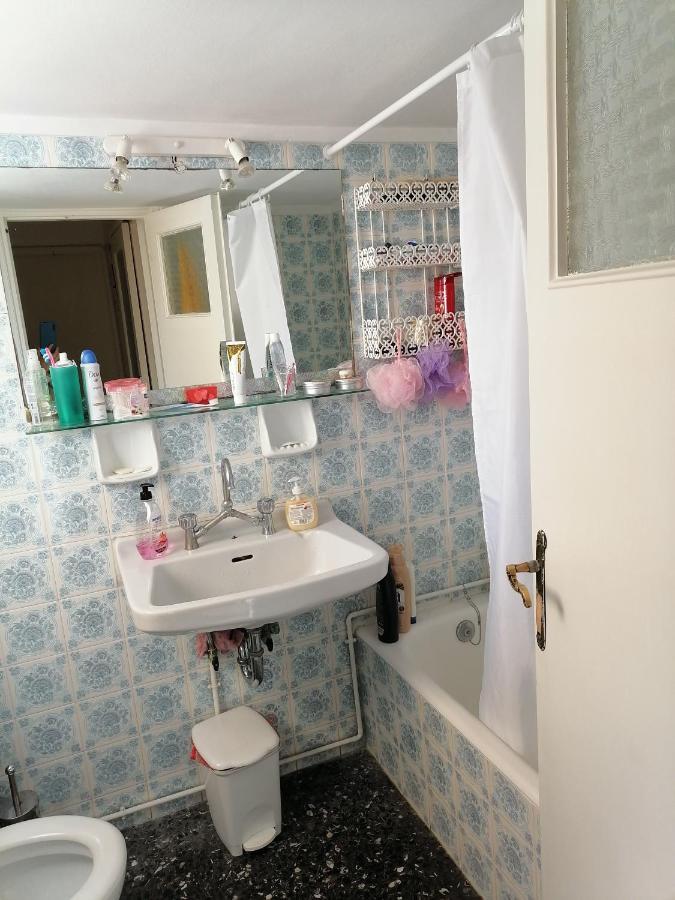 Kомната Гостья Apartment Athena Bagian luar foto